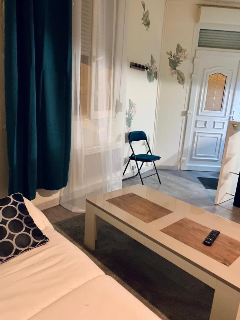 Apartment Studio Denain *